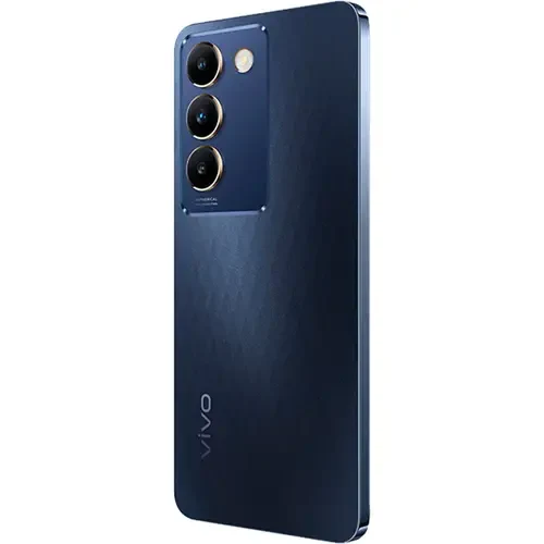 Vivo Y100 design and display